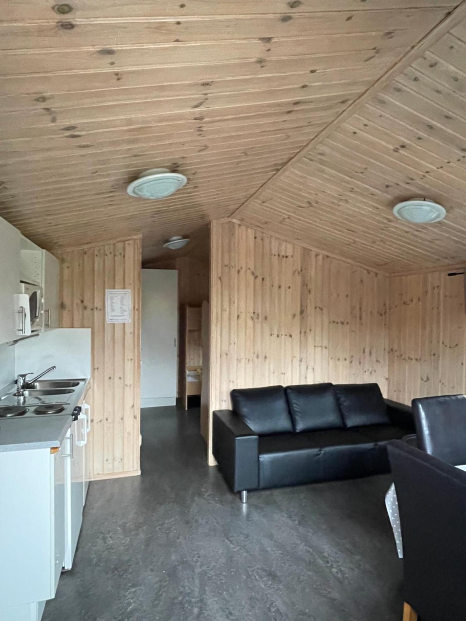 Jula Stads- camping Skara Bagian luar foto