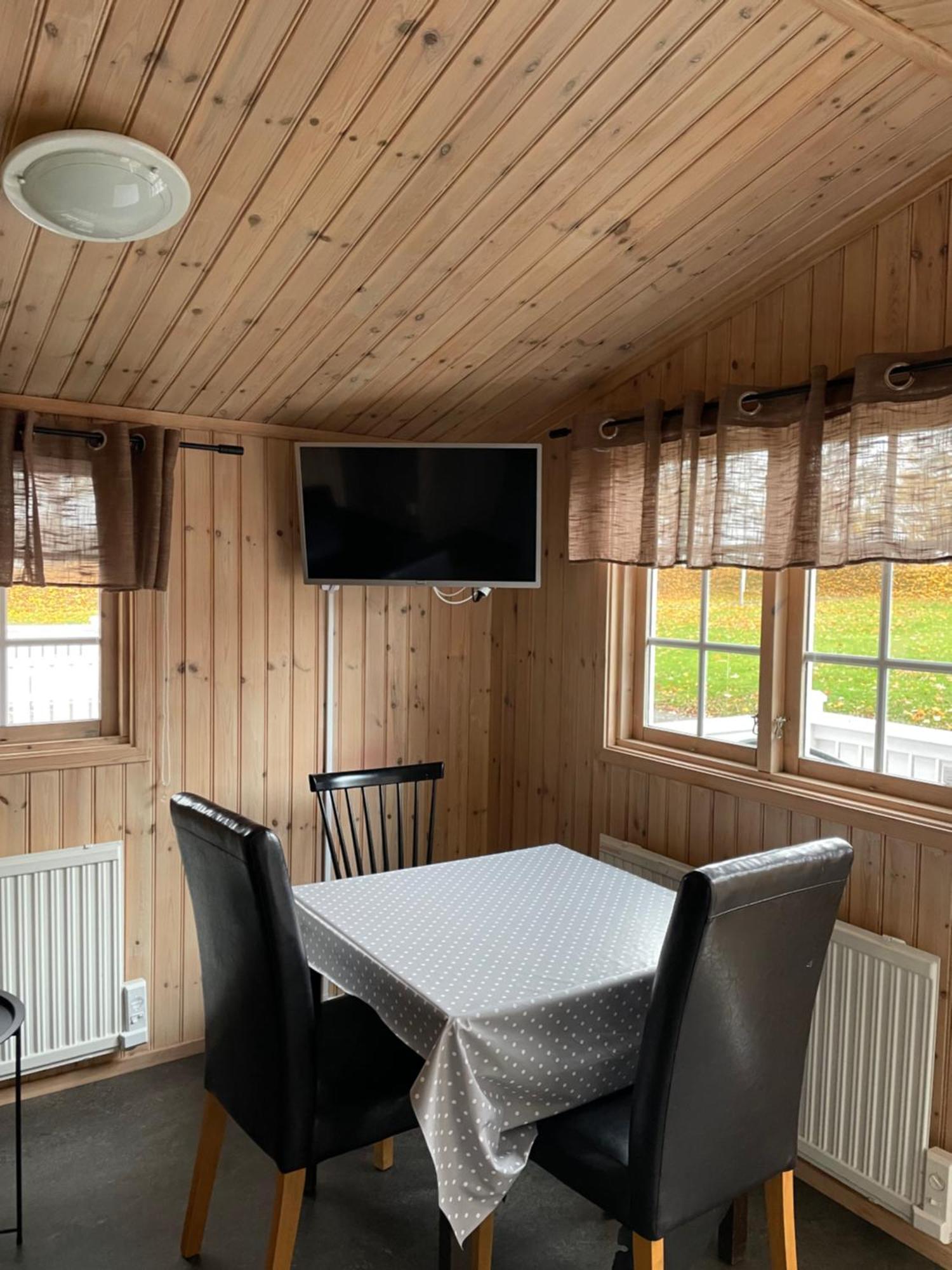 Jula Stads- camping Skara Bagian luar foto