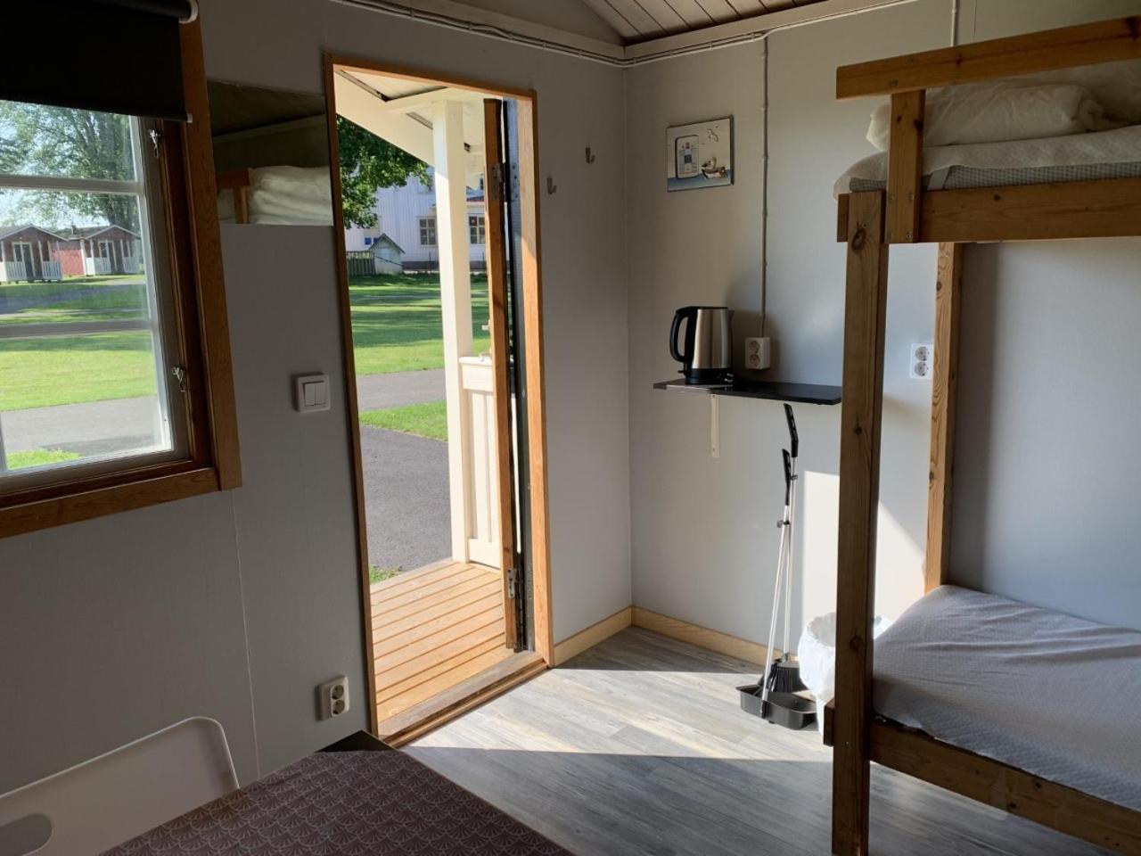 Jula Stads- camping Skara Bagian luar foto